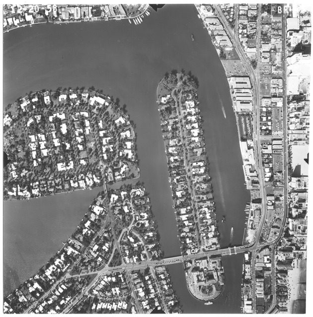 Aerial view of Allison Island - Recto Photograph