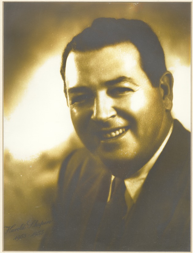 City of Miami Beach Mayor Harold Shapiro