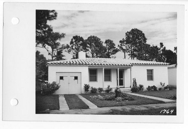 Alberca Street, Coral Gables, Florida - recto