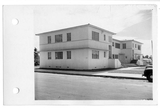 Almeria Avenue, Coral Gables, Florida - recto