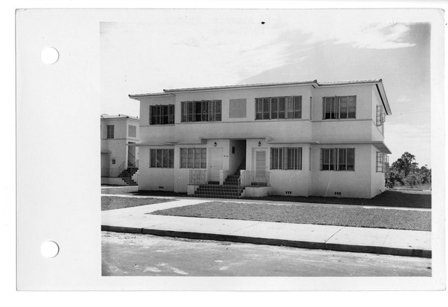 Almeria Avenue, Coral Gables, Florida - recto