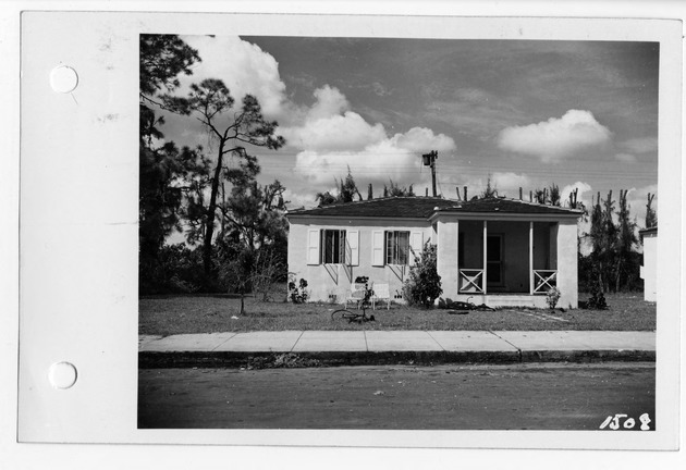 Boabadilla Street, Coral Gables, Florida - recto