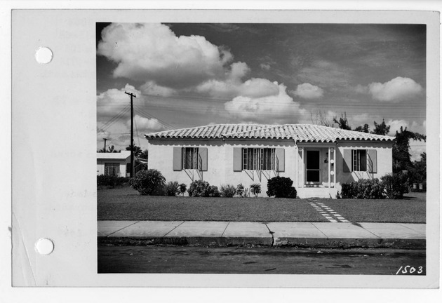 Boabadilla Street, Coral Gables, Florida - recto