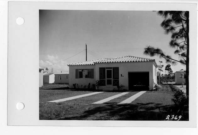 Cadagua Avenue, Coral Gables, Florida - recto