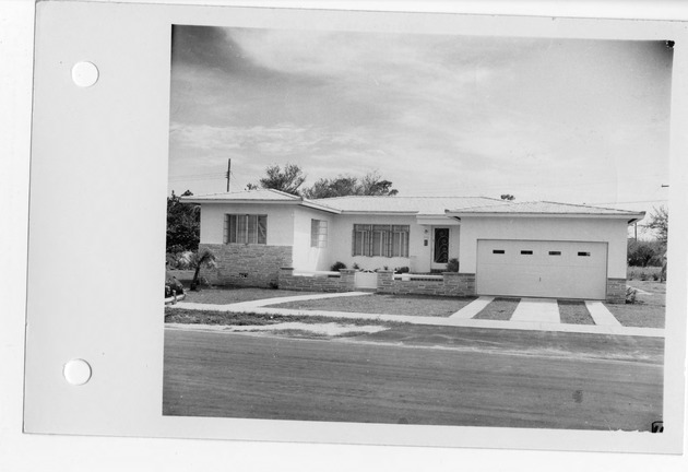 Candia Avenue, Coral Gables, Florida - recto