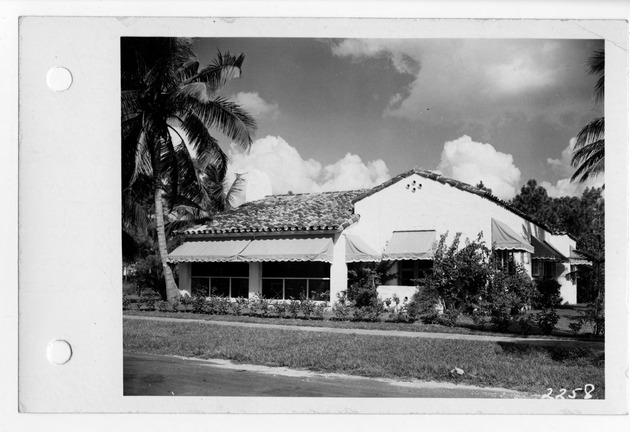 Candia Avenue, Coral Gables, Florida - recto