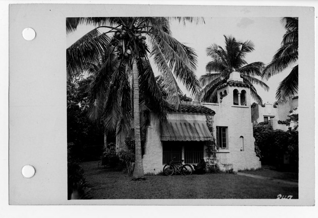 Ferdinand Street, Coral Gables, Florida - recto