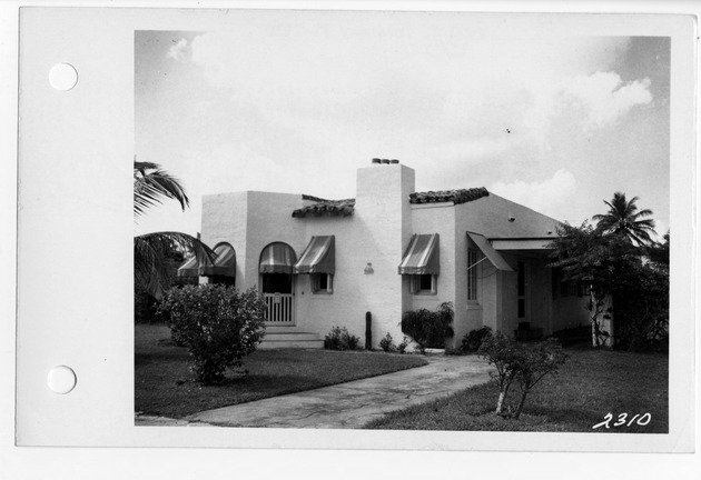 North Greenway Drive, Coral Gables, Florida - recto