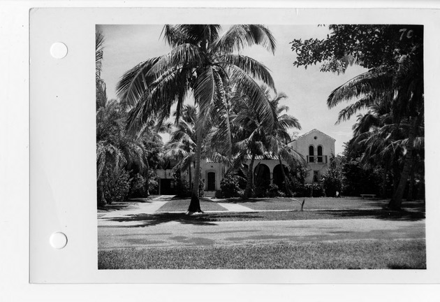 North Greenway Drive, Coral Gables, Florida - recto