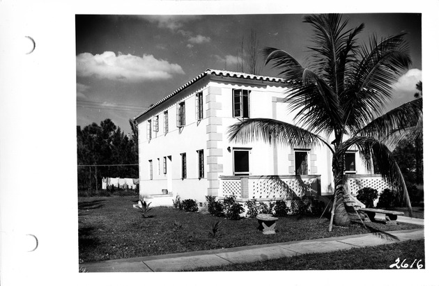 Madeira Avenue, Coral Gables,Florida - recto