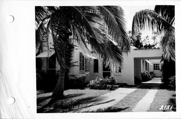 Mariana Avenue, Coral Gables, Florida - recto