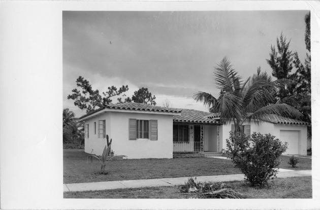 Medina Avenue, Coral Gables, Florida - recto