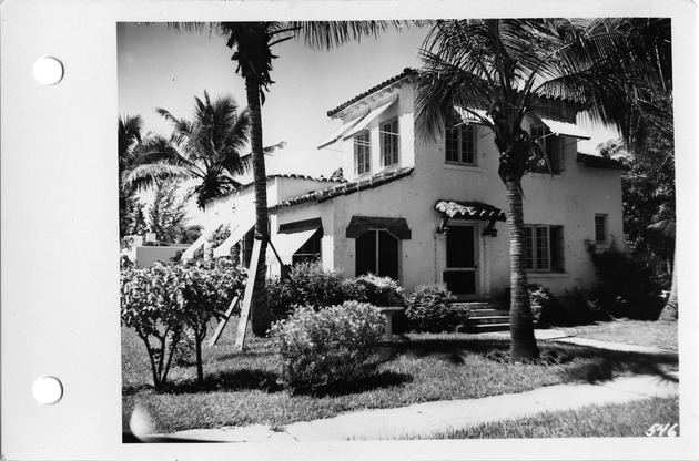 Milan Avenue, Coral Gables, Florida - recto