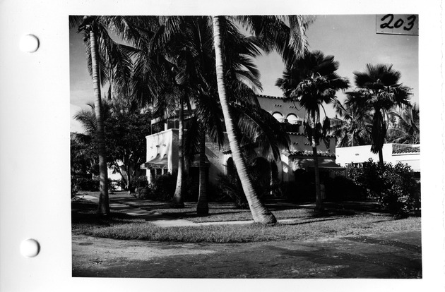 Minorca Avenue, Coral Gables, Florida - recto