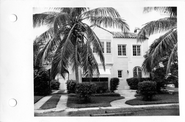 Minorca Avenue, Coral Gables, Florida - recto