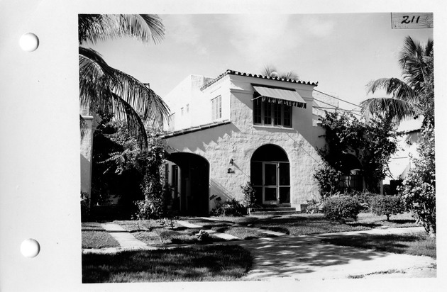 Minorca Avenue, Coral Gables, Florida - recto