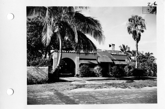 Minorca Avenue, Coral Gables, Florida - recto