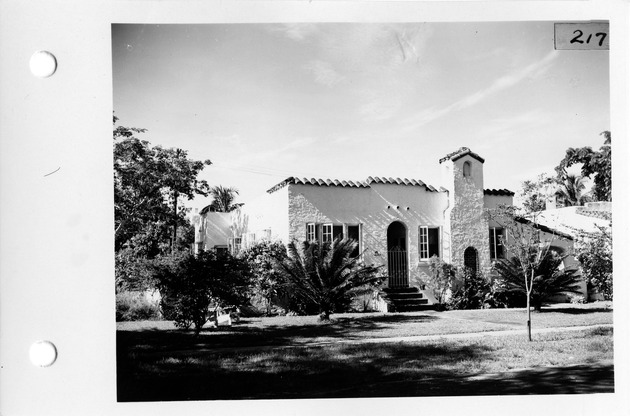 Minorca Avenue, Coral Gables, Florida - recto