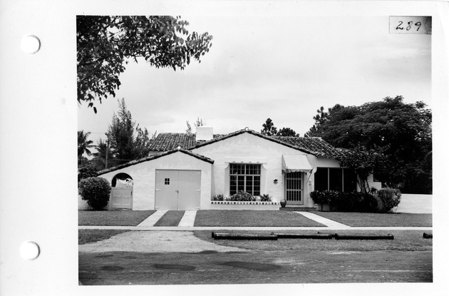 Minorca Avenue, Coral Gables, Florida - recto