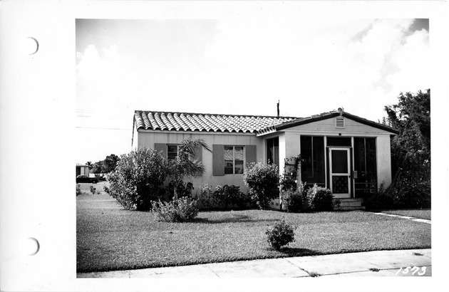 Montilla Avenue, Coral Gables, Florida - recto