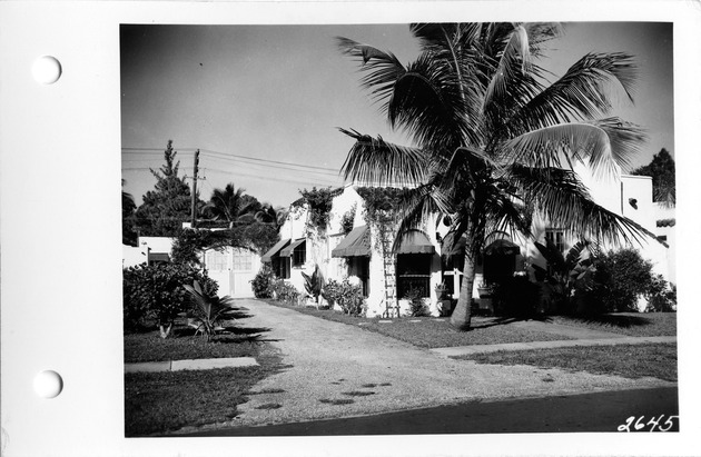 Navarre Avenue, Coral Gables, Florida - recto