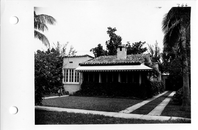 Navarre Avenue, Coral Gables, Florida - recto