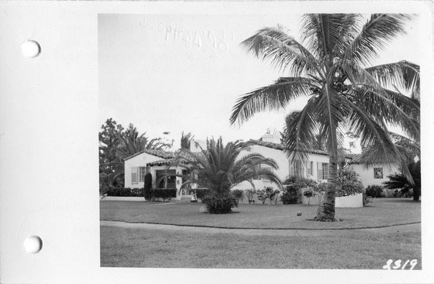 Riviera Drive, Coral Gables, Florida - recto