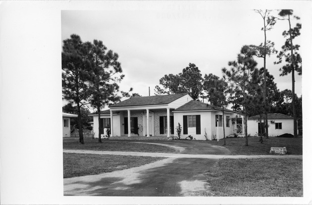 Riviera Drive, Coral Gables, Florida - recto