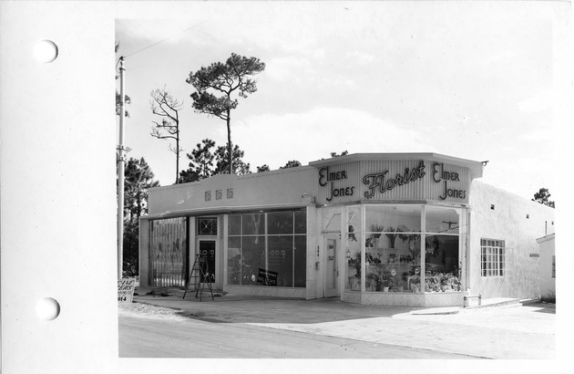 Ponce de Leon Boulevard, Coral Gables, Florida - recto