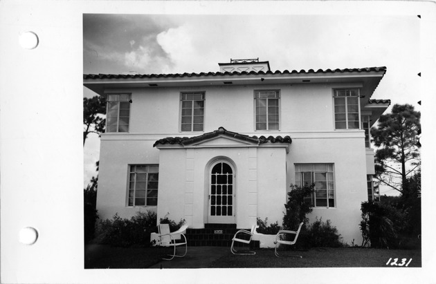 Segovia Street, Coral Gables, Florida - recto