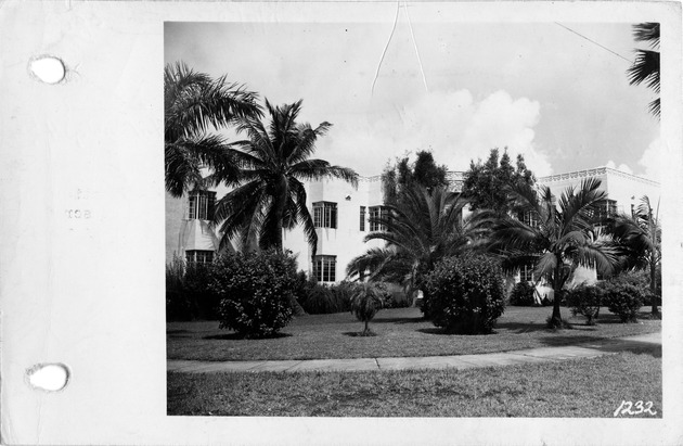 Segovia Street, Coral Gables, Florida - recto