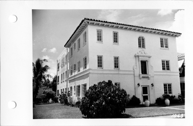 Sidonia Avenue, Coral Gables, Florida - recto