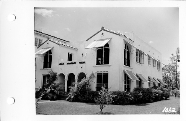 Sidonia Avenue, Coral Gables, Florida - recto