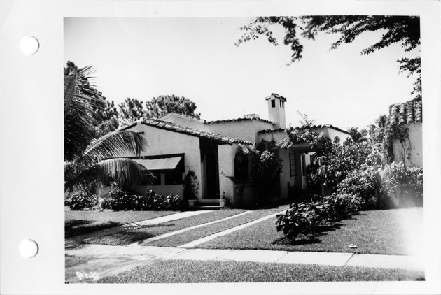 Sorolla Avenue, Coral Gables, Florida - recto