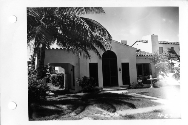 Sorolla Avenue, Coral Gables, Florida - recto