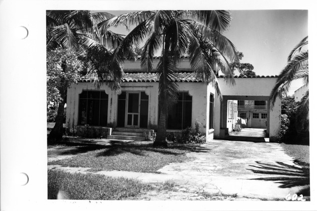 Sorolla Avenue, Coral Gables, Florida - recto