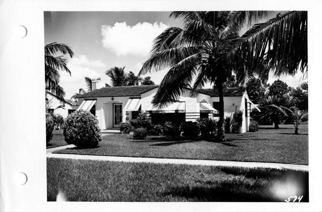 Sorolla Avenue, Coral Gables, Florida - recto