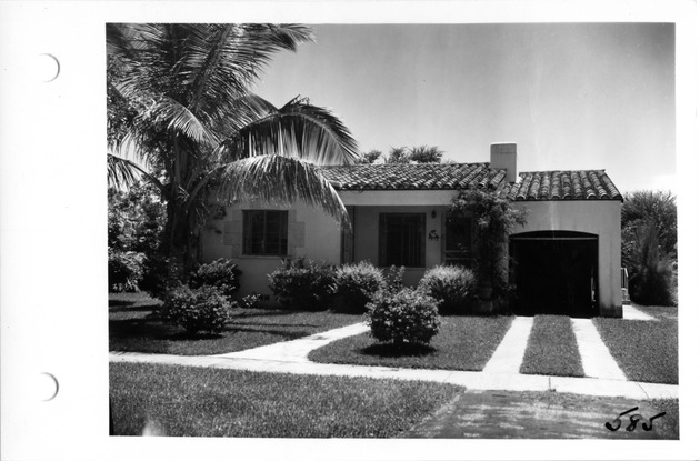 Sorolla Avenue, Coral Gables, Florida - recto