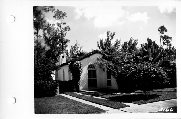 Toledo Street, Coral Gables, Florida - recto