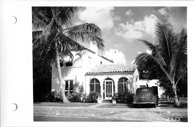 Velarde Avenue, Coral Gables, Florida - recto