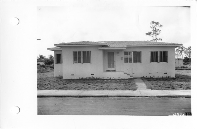 Wallace Street, Coral Gables, Florida - recto