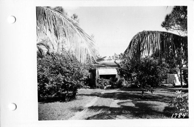 Wallace Street, Coral Gables, Florida - recto