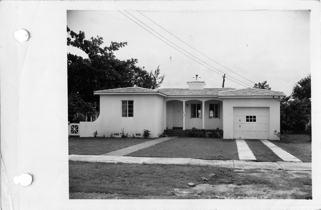 SW 1st Street, Miami, Florida - recto