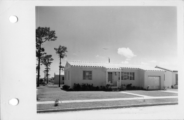 SW 10th Street, Miami, Florida - recto