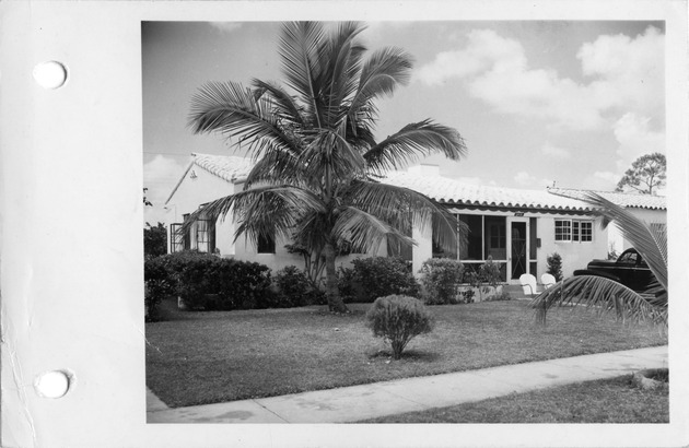 SW 11th Street, Miami, Florida - recto