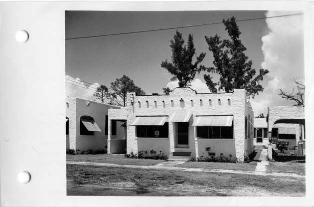 SW 14th Street, Miami, Florida - recto