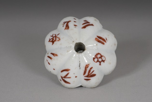 Scroll weight (Fuchin) - artifact front view