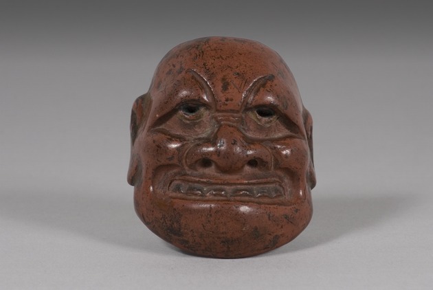 Mask netsuke - artifact front view