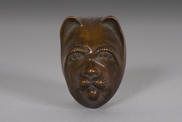 Mask netsuke fox - artifact front view