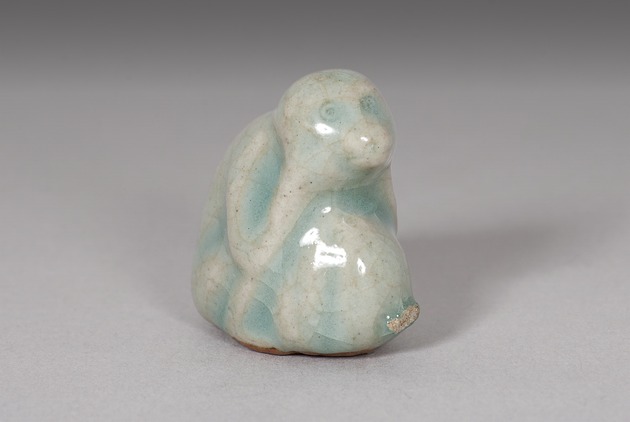 Netsuke or ojime: monkey - artifact front view